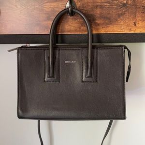 Matt & Nat black purse